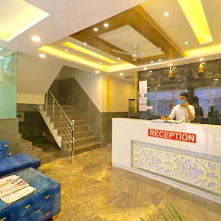 Hotel The Glory Near Delhi International Airport New Delhi Buitenkant foto