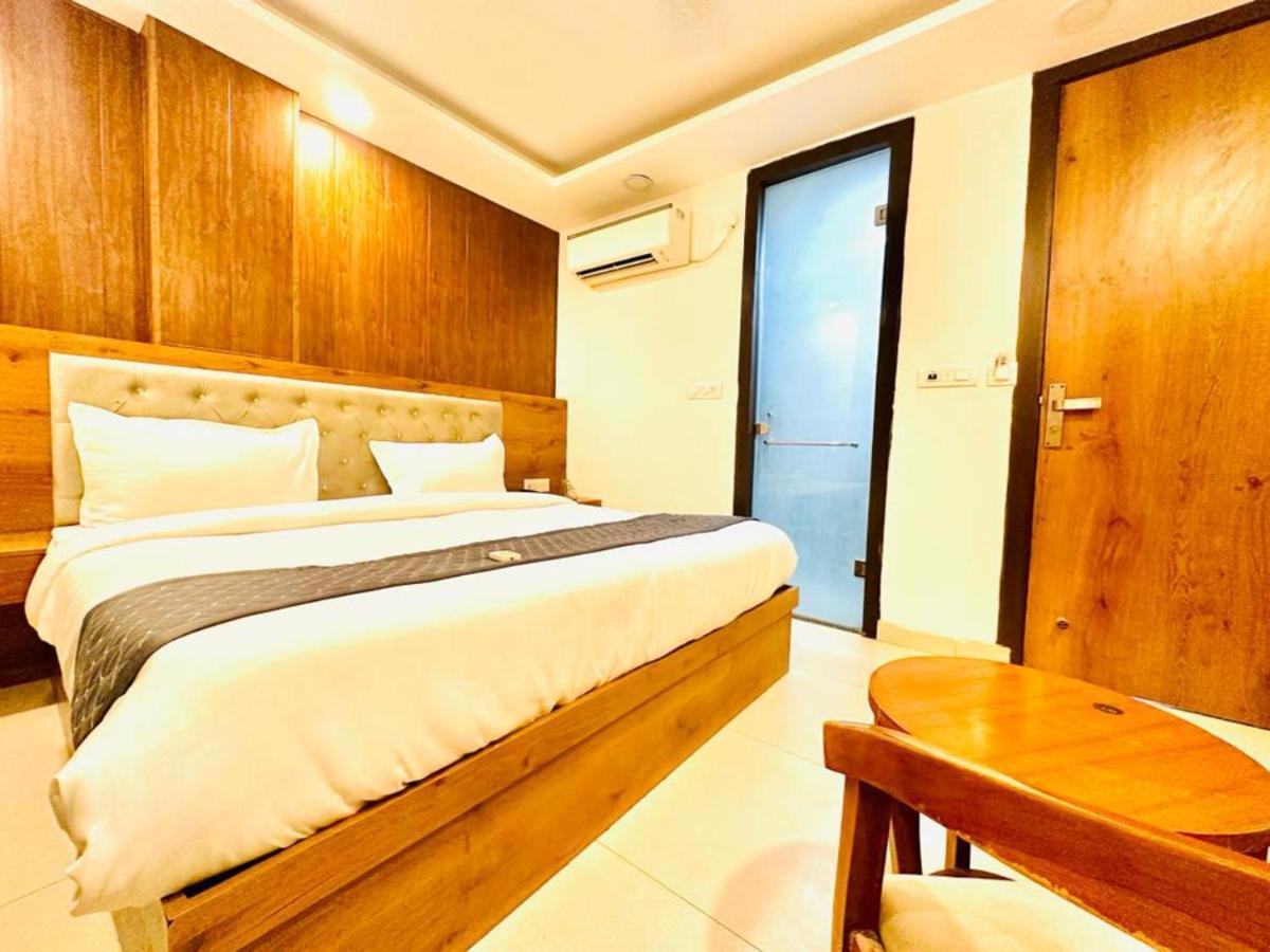 Hotel The Glory Near Delhi International Airport New Delhi Buitenkant foto